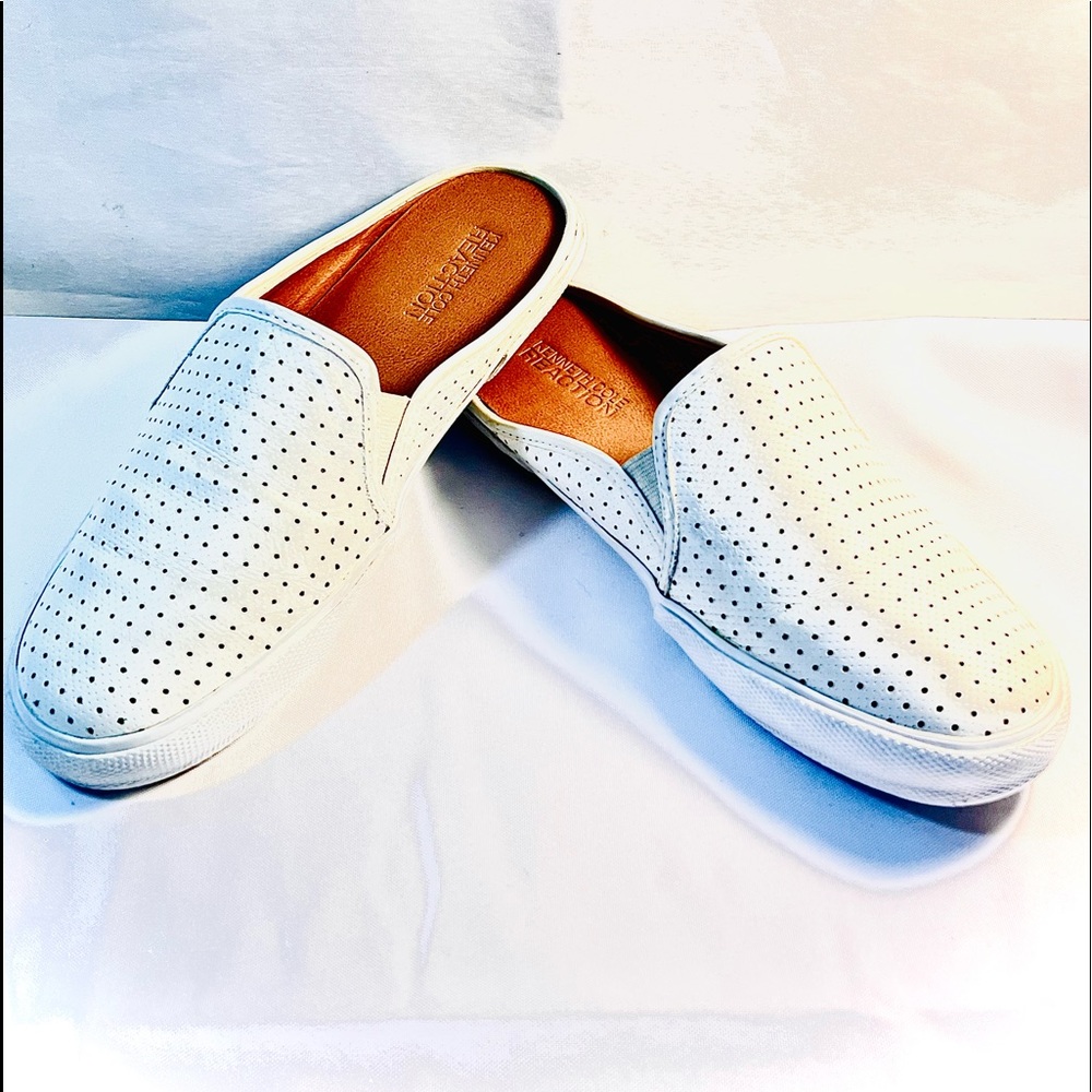 Kenneth Cole Reaction White Perforated Slip-on Shoes Salt Tae LE Womens Sz 8.5.